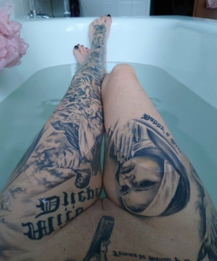 MerryFun nude