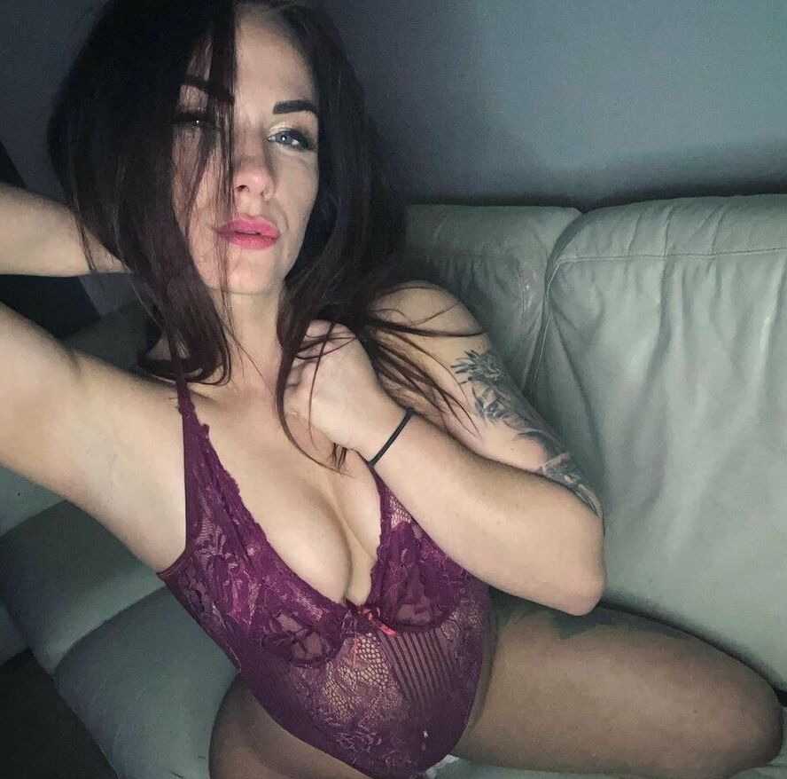 Murgiss nude
