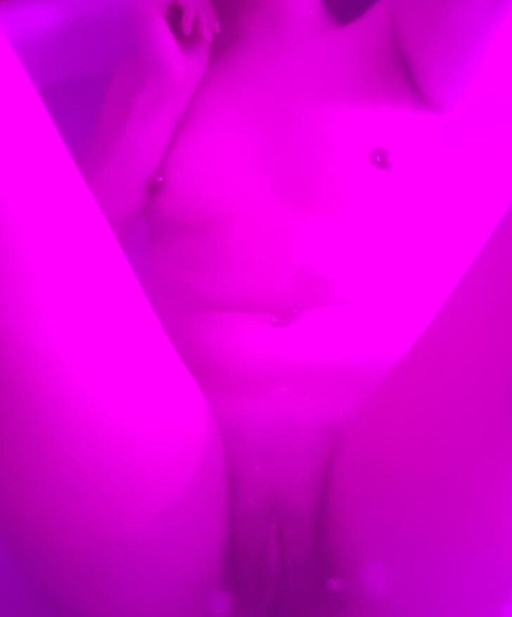 Roseironad nude
