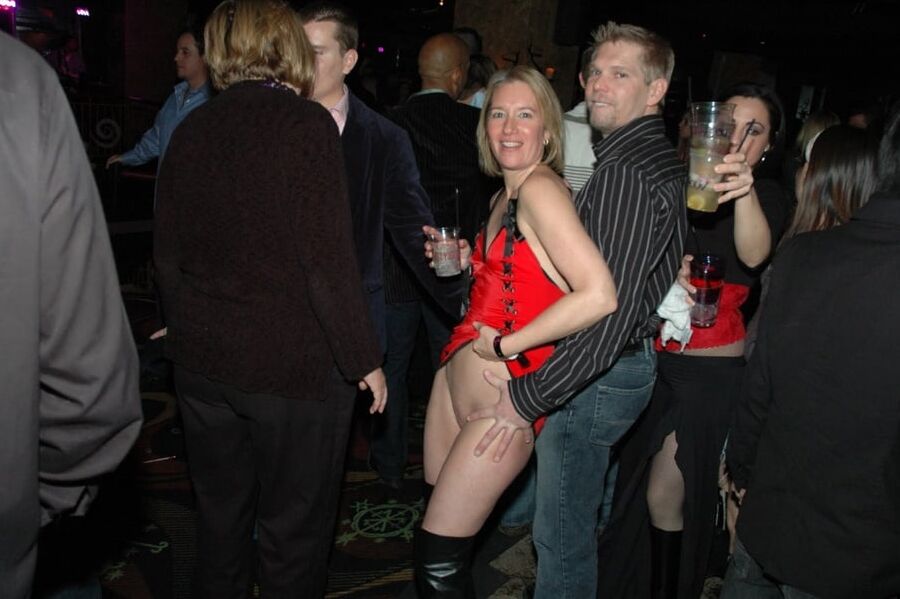 How My Slutty Aunt Dresses When She Is On Party Vacation