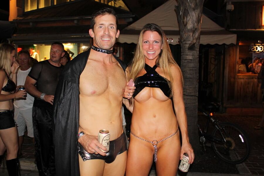 How My Slutty Aunt Dresses When She Is On Party Vacation