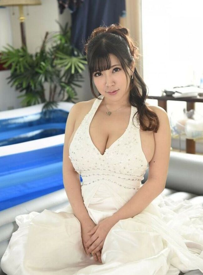 Marina Yuzuki nude