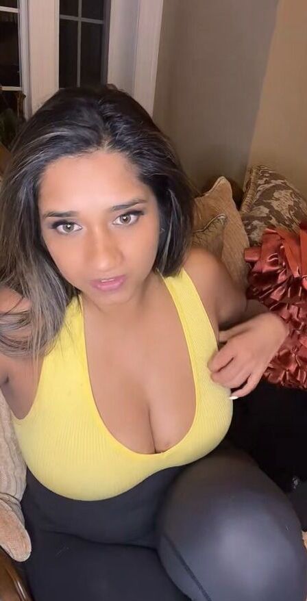 Iconicolee nude