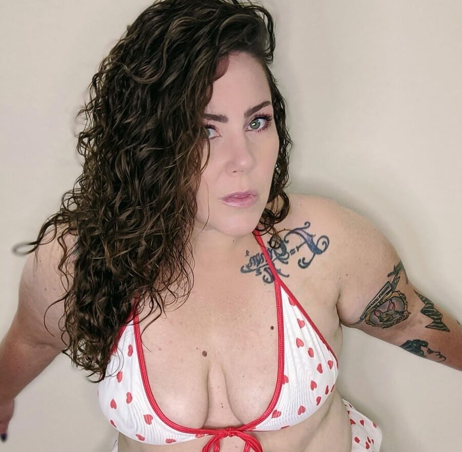 Yummy BBW Slut