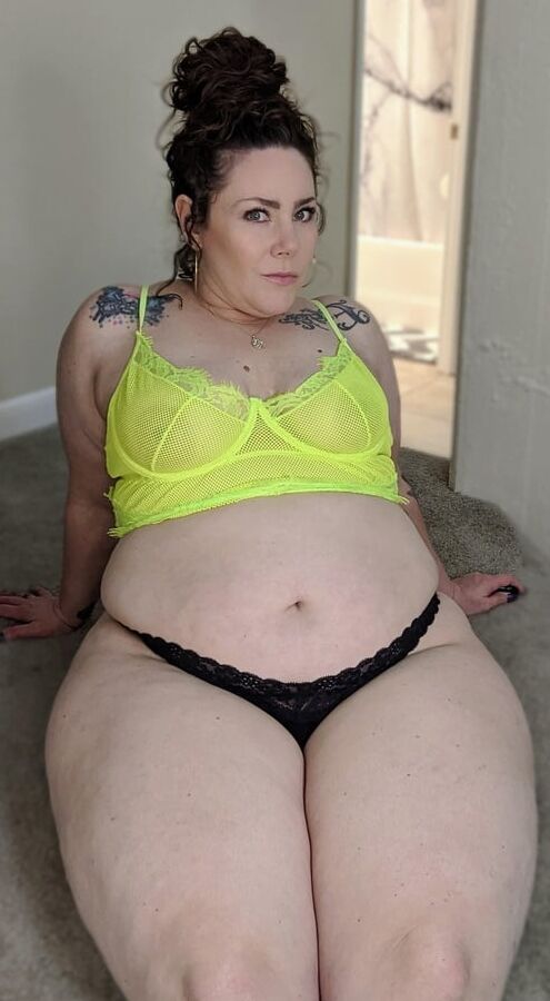 Yummy BBW Slut
