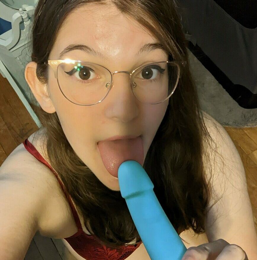Ebee nude