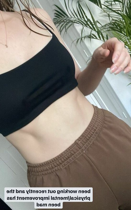 Seen Ellbats nude