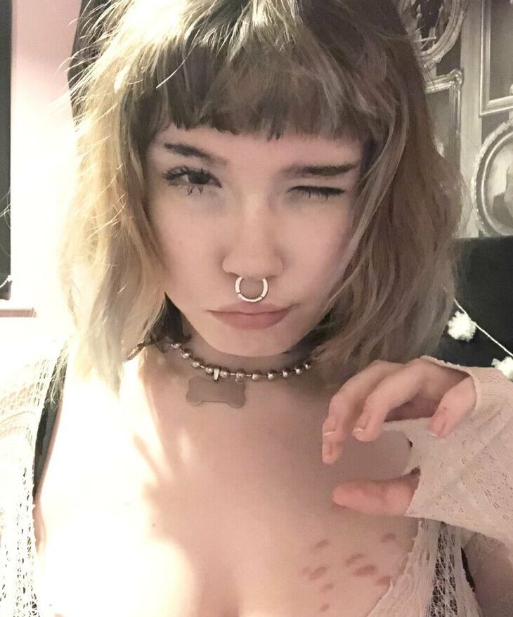 Tinyfawnn nude