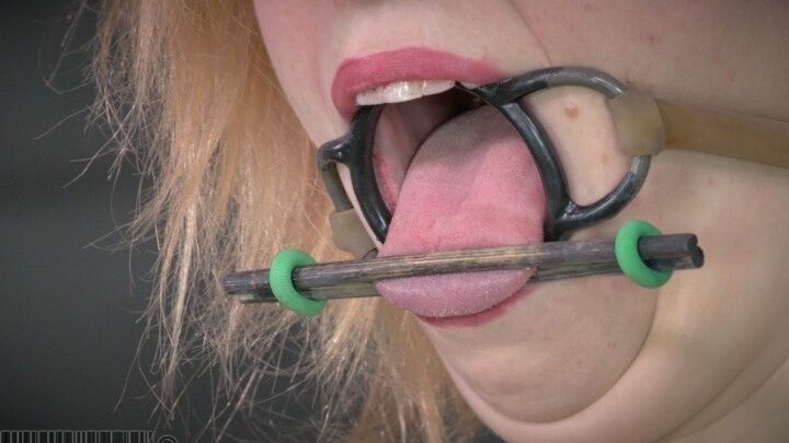 Delirious Hunter sexy blonde is rope bound in lingerie with feet fetish lezdom