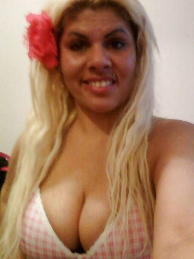 Friends big titted girlfriend cum target of the week