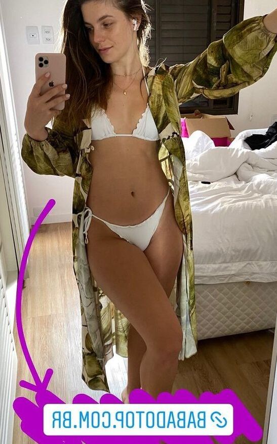 Thaísa Leal nude