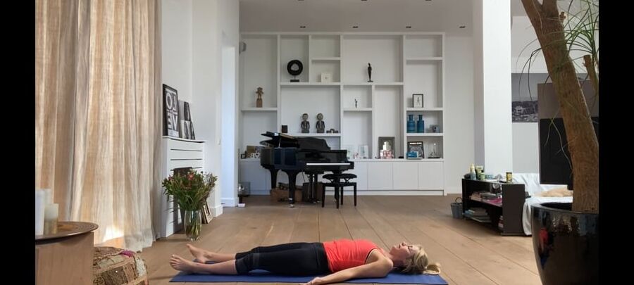 Dutch milf Wendy van Dijk yoga