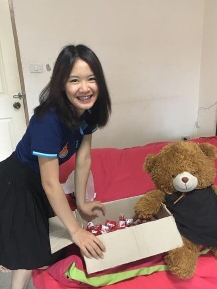 Thai office girl