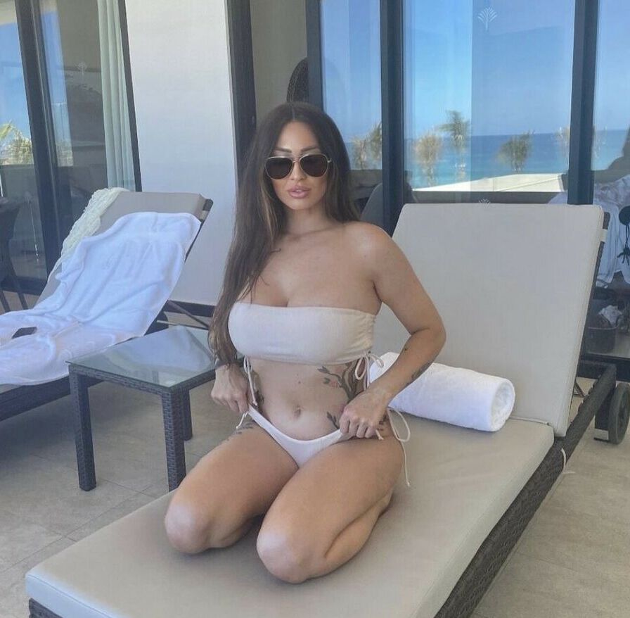 Nicolebby nude