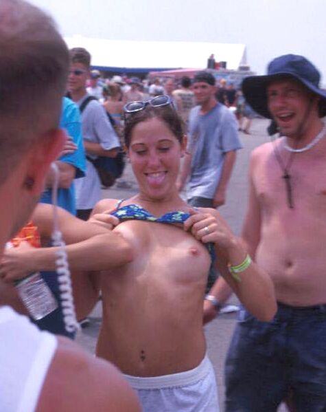 Amateur college girlfriends flashing and topless in public