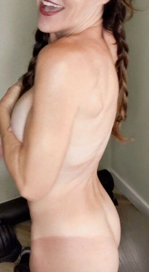MilfChristine nude