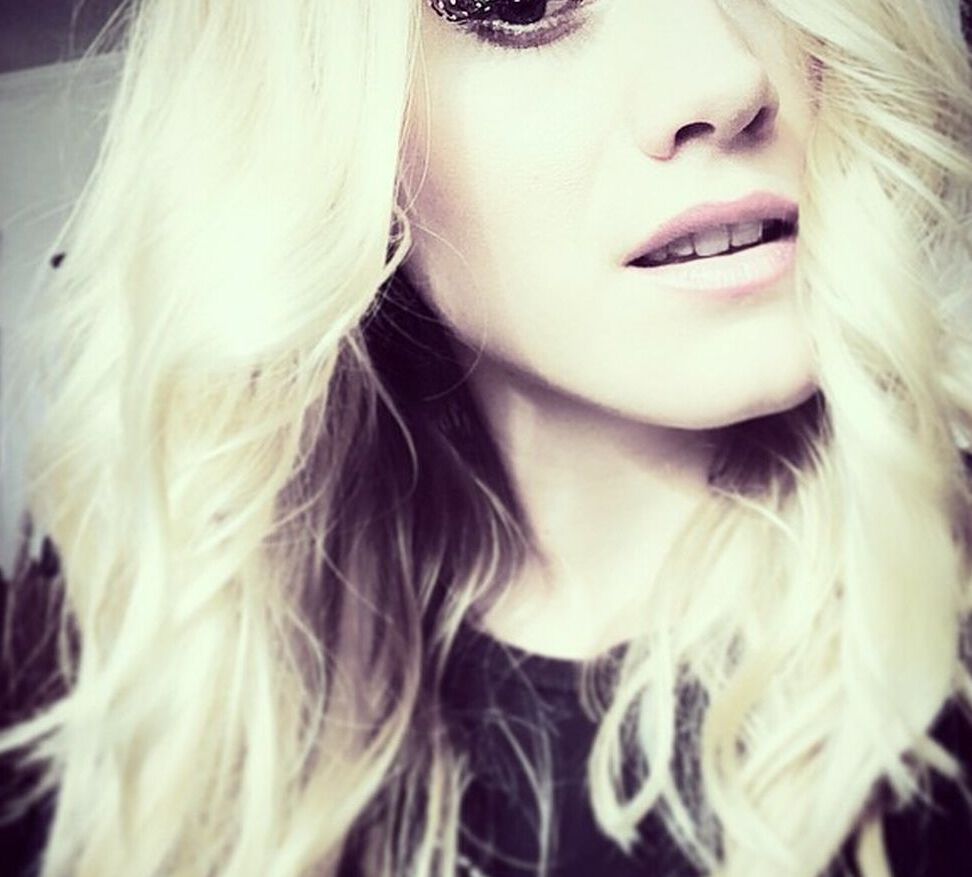 Olivia Taylor Dudley nude