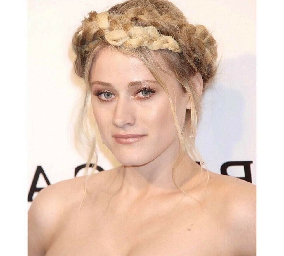 Olivia Taylor Dudley nude