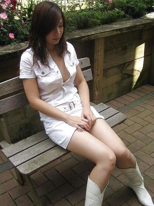 ASIAN AMATEUR AYAKO