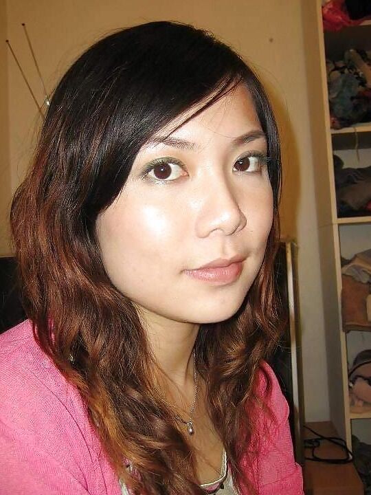 ASIAN AMATEUR AYAKO