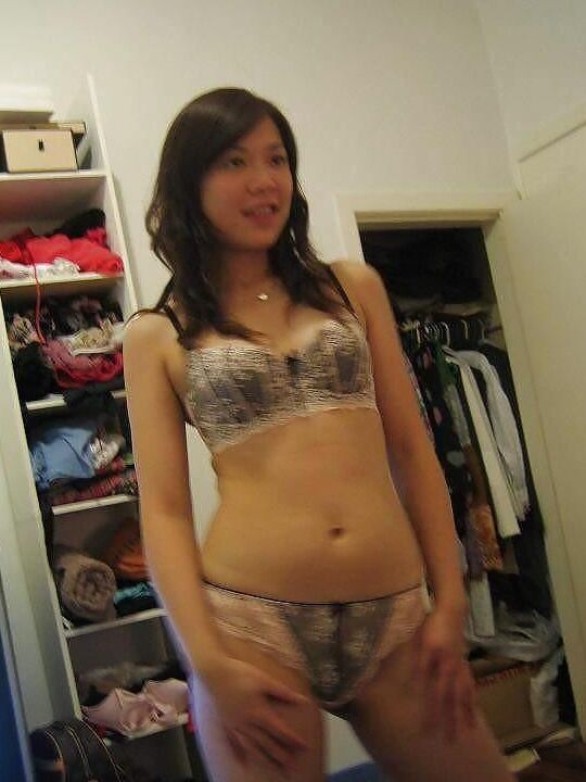 ASIAN AMATEUR AYAKO