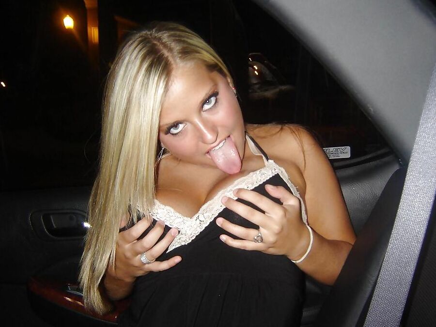 Nice (non nude) girls