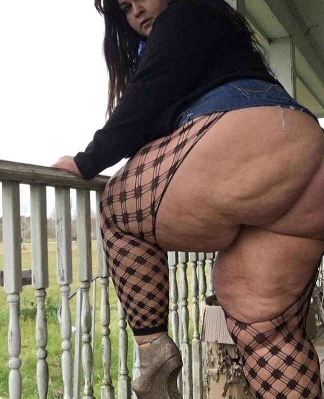 BBW thickness juicy pawg
