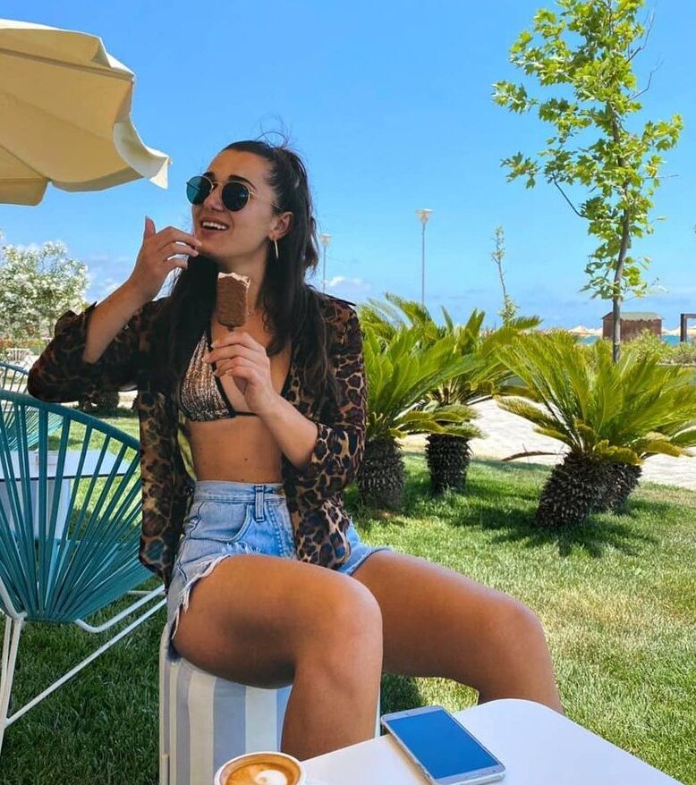 Klodiana Malluta nude