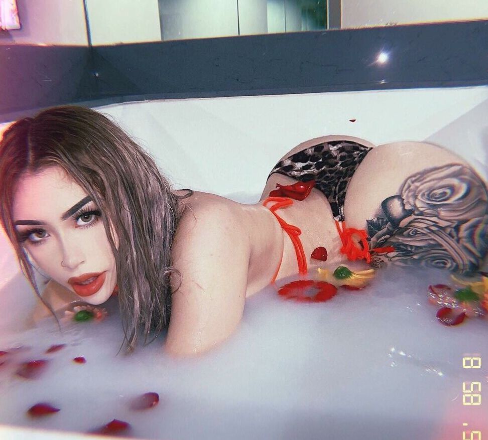 A_jellyy nude