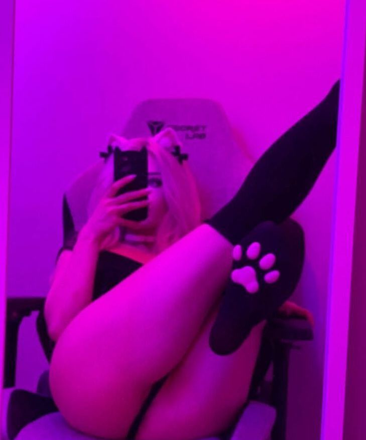 Ratskeleton nude