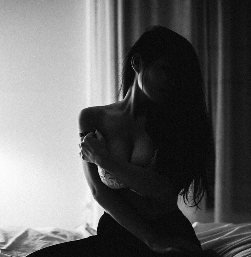 Jewelthe Steppe nude