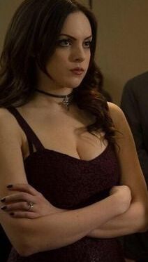 Elizabeth Gillies hot