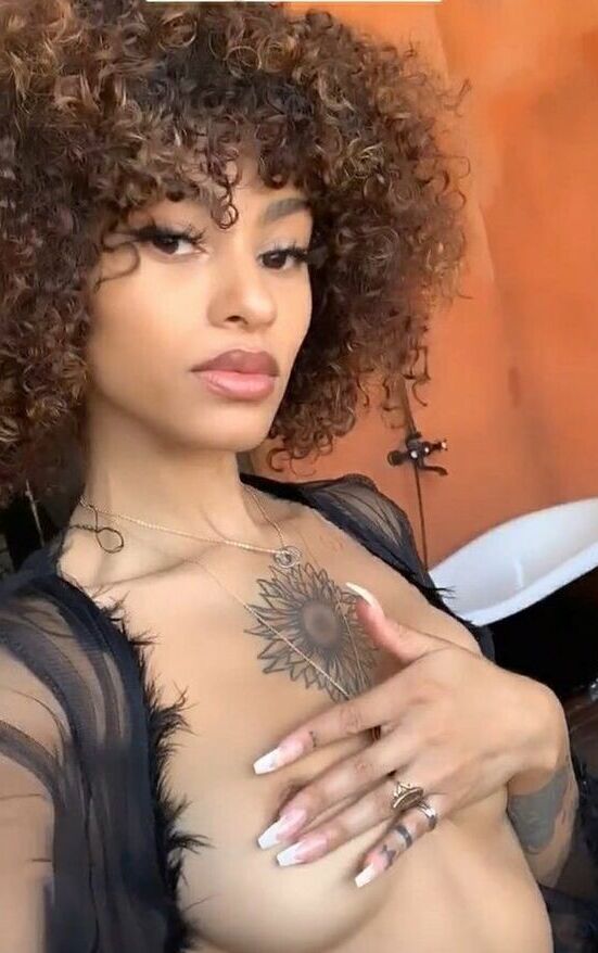 Sunnibytch nude