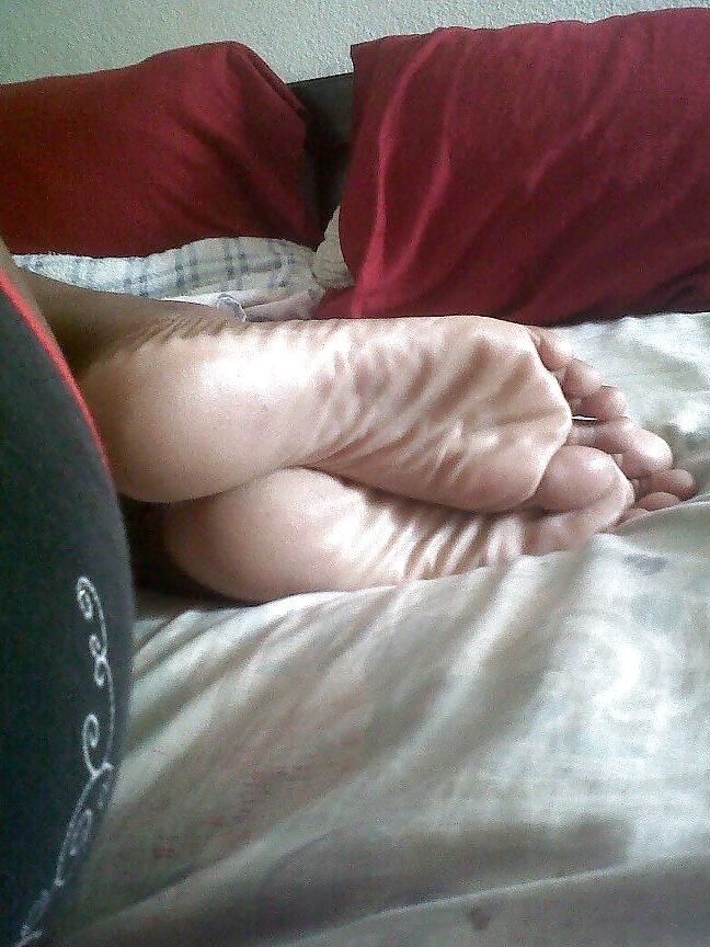 Face Book Feet