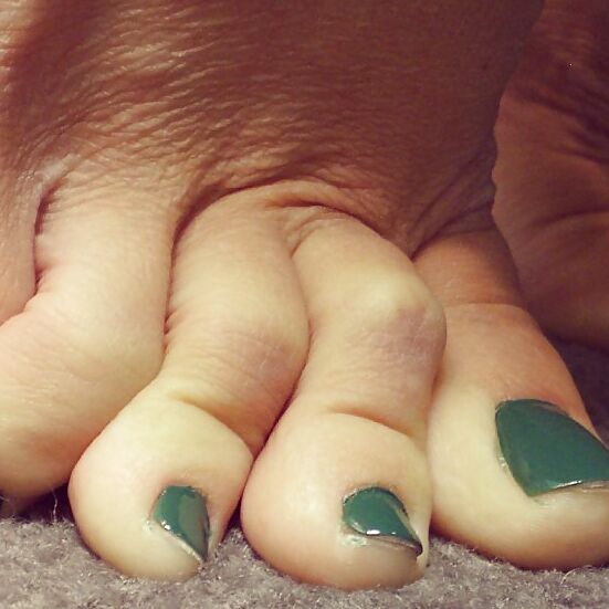 Face Book Feet