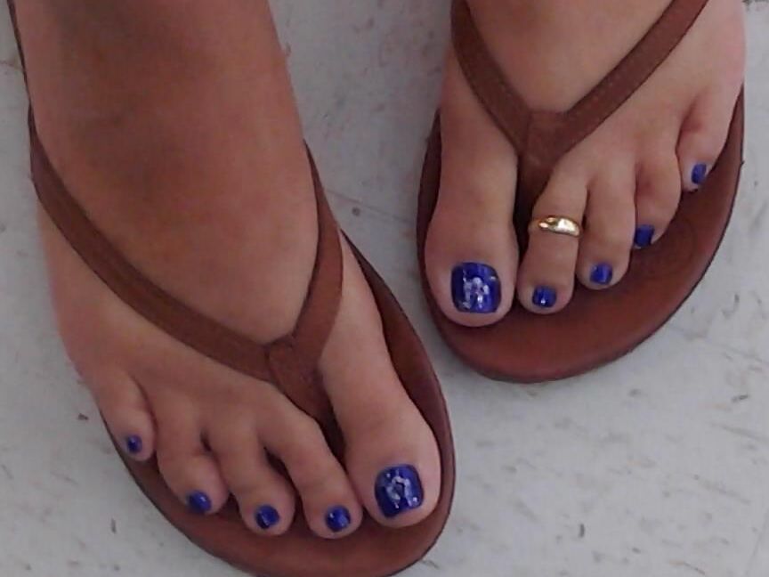 Face Book Feet