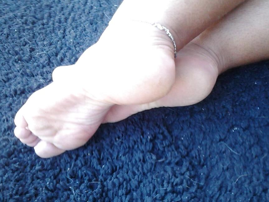 Face Book Feet