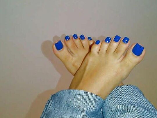 Face Book Feet