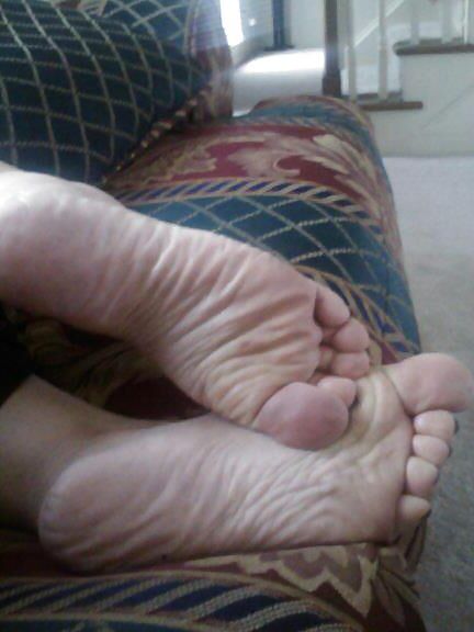 Face Book Feet