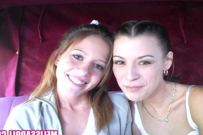 Sweet babes eating each other out