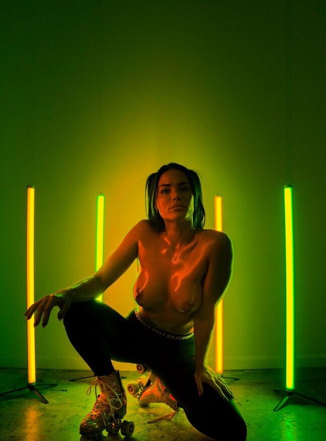 Alyson Eckmann nude