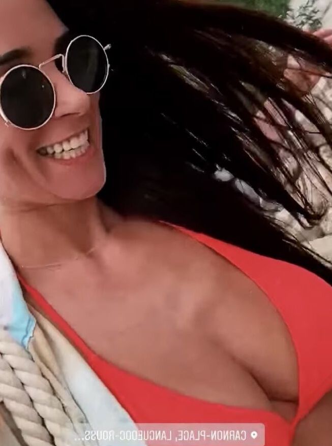 Laura Pétard nude