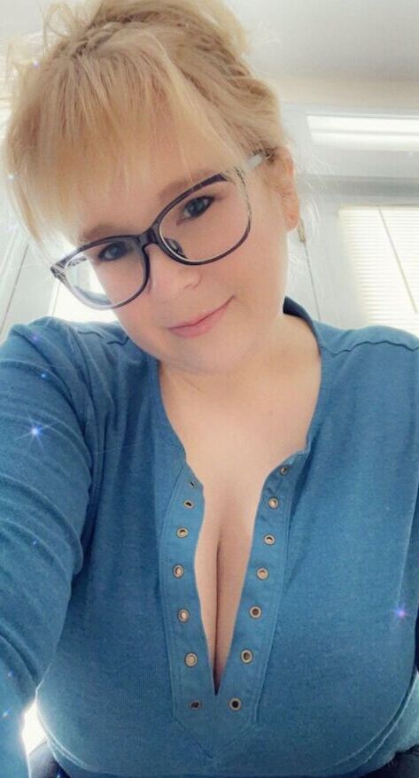 Abigail Ashryver nude
