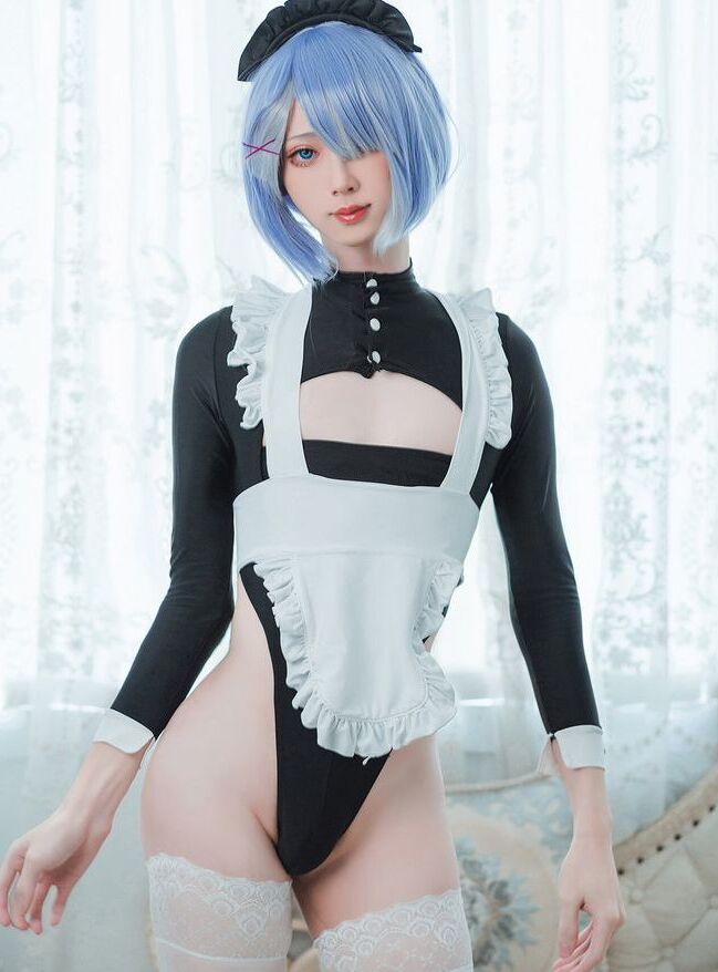 Zhizhi nude