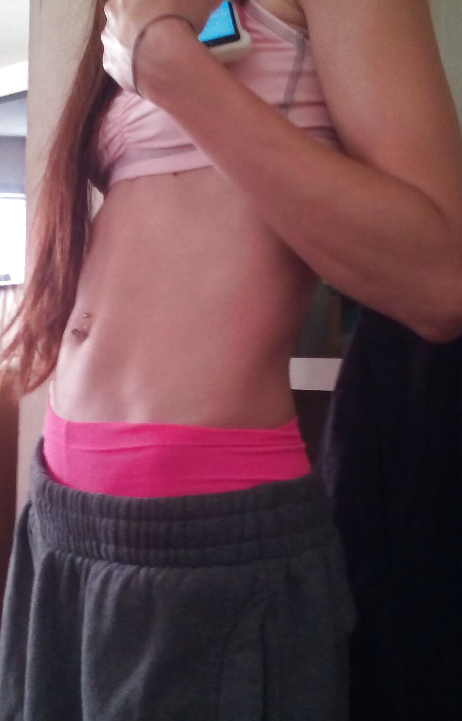 FIRST TIME SOLO PICS PLEASE TELL ME WHAT YOU THINK
