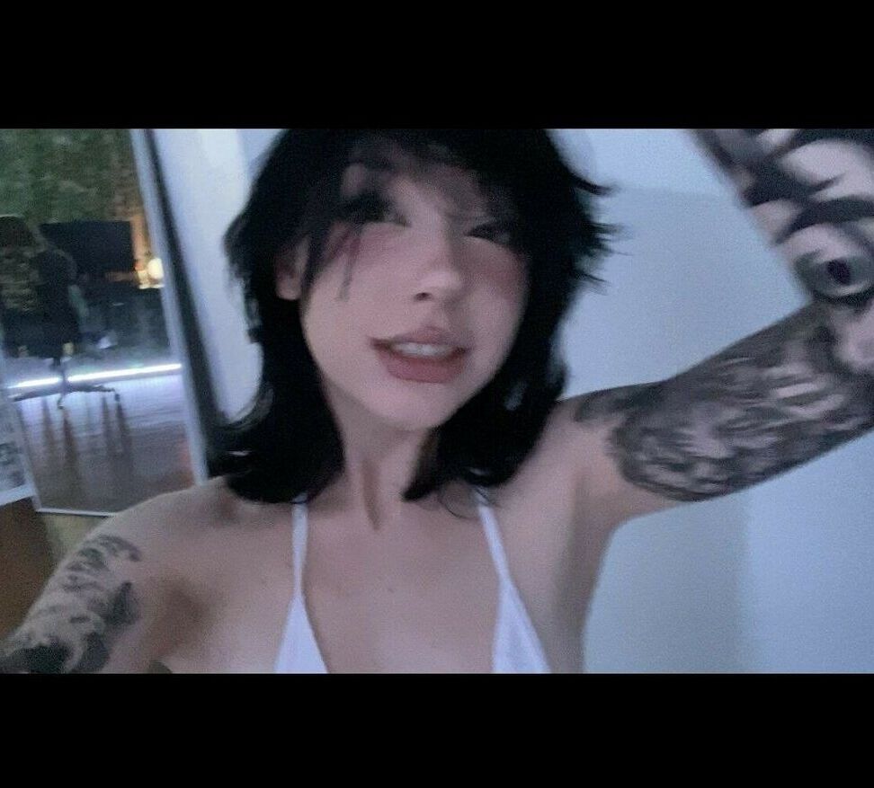 ItsNotDatSrs nude
