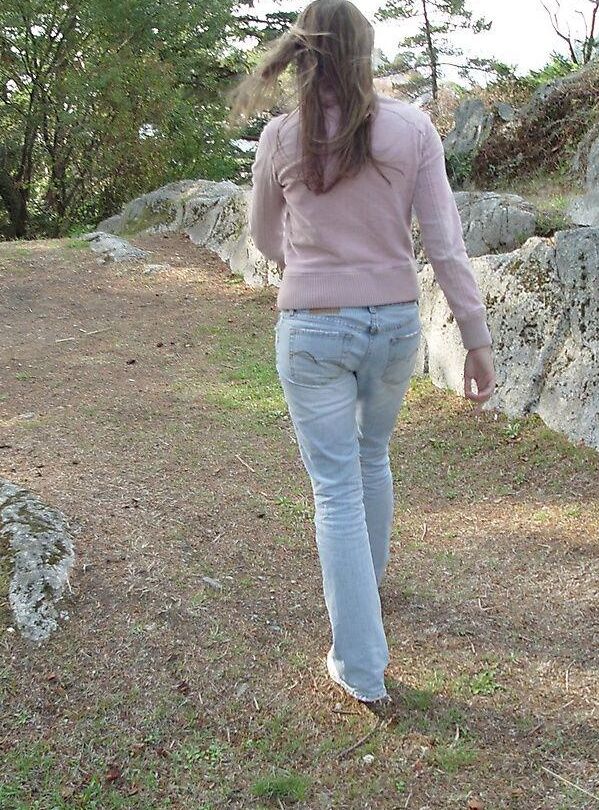 Pictures of teen girl Josie Model exposing herself outside