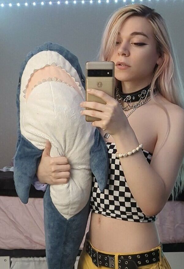 Cloudy nude