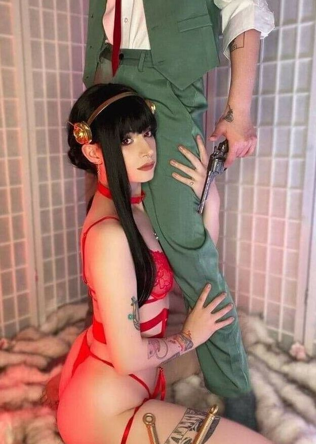 F.ukuro nude