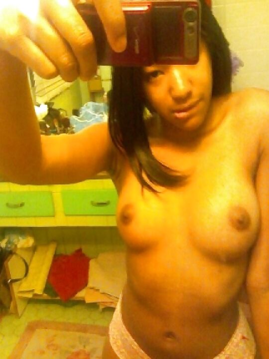 Hot Black Women Mirror Shots